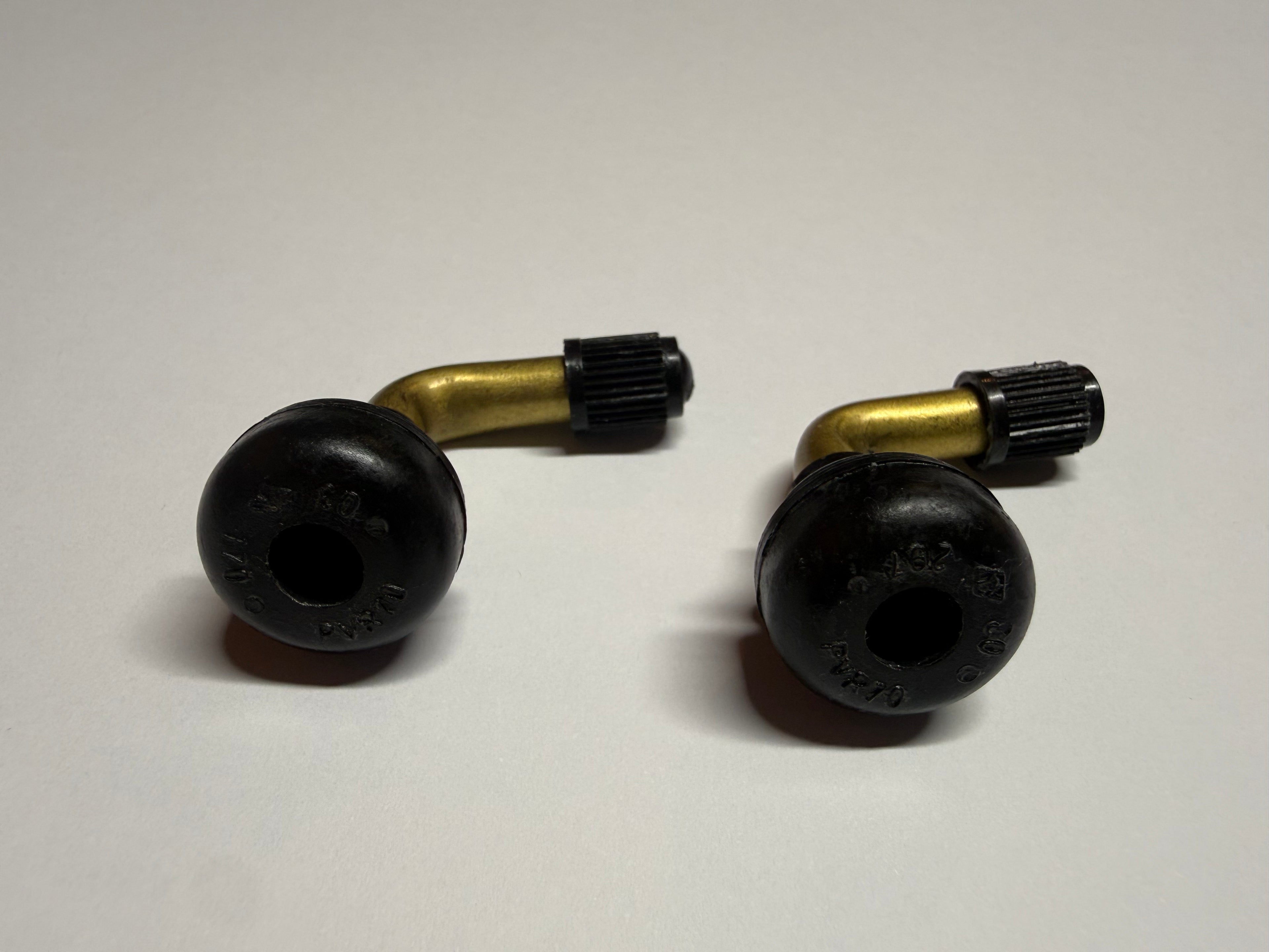 90° Angled Motorcycle Valve Stems (2-Pack)